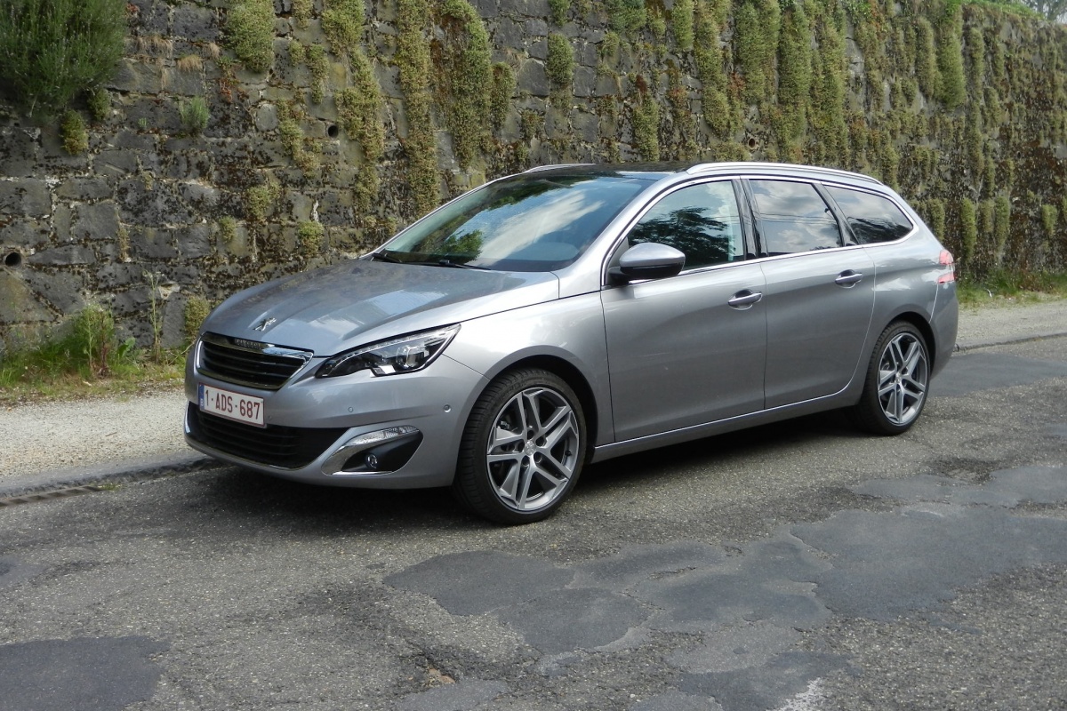 Peugeot 308 SW 2.0 BlueHDI Auto55.be | Tests