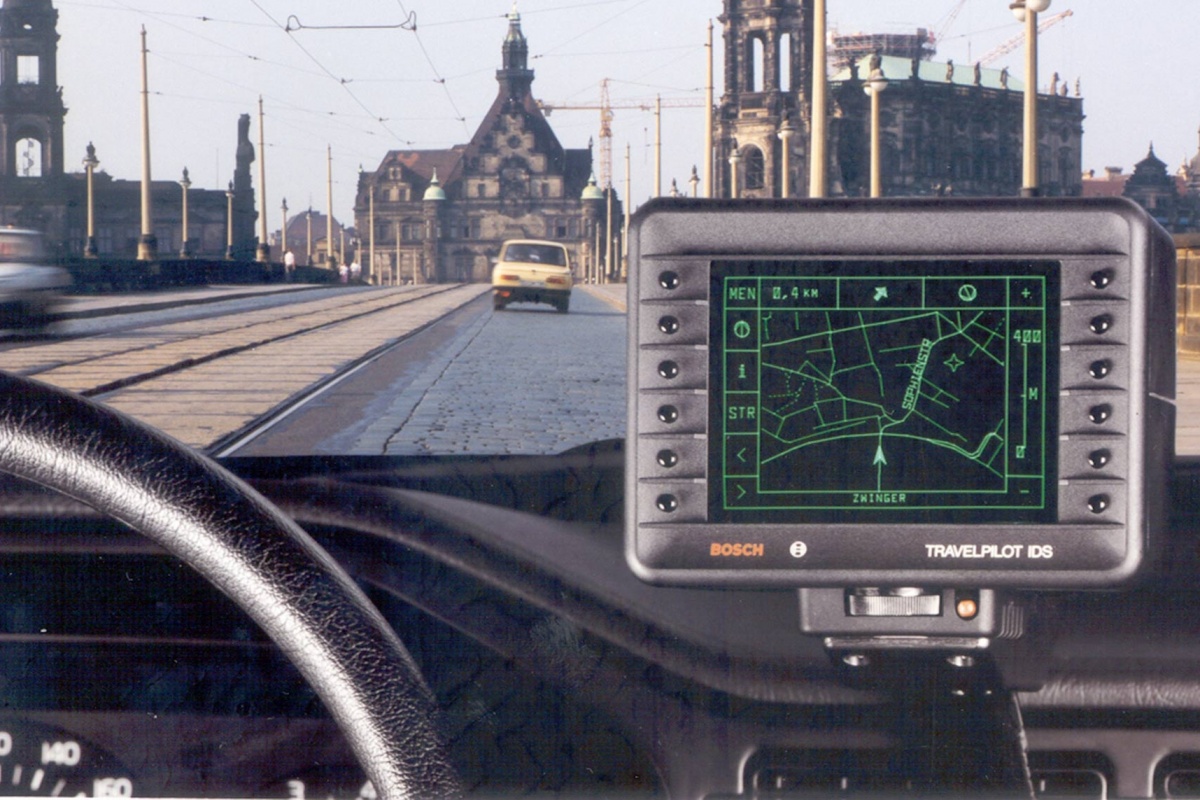 hoofdstuk wat betreft Aftrekken 25 jaar navigatie | Auto55.be | Exclusieve reportages