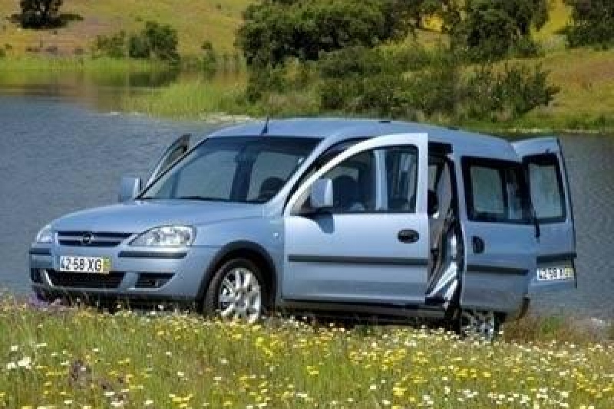 Opel Combo 2006