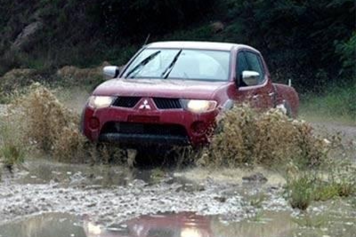 Mitsubishi L200 SUT MY2006