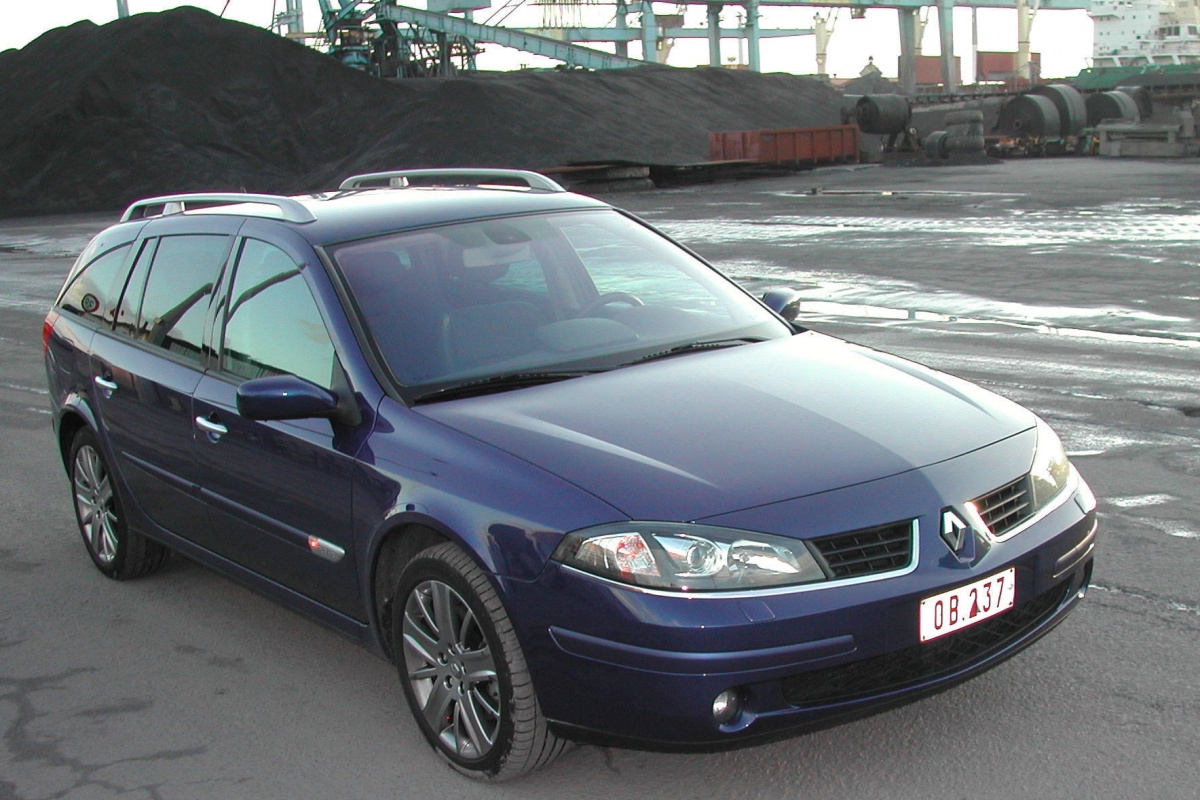 Renault Laguna GT 2.0dCi