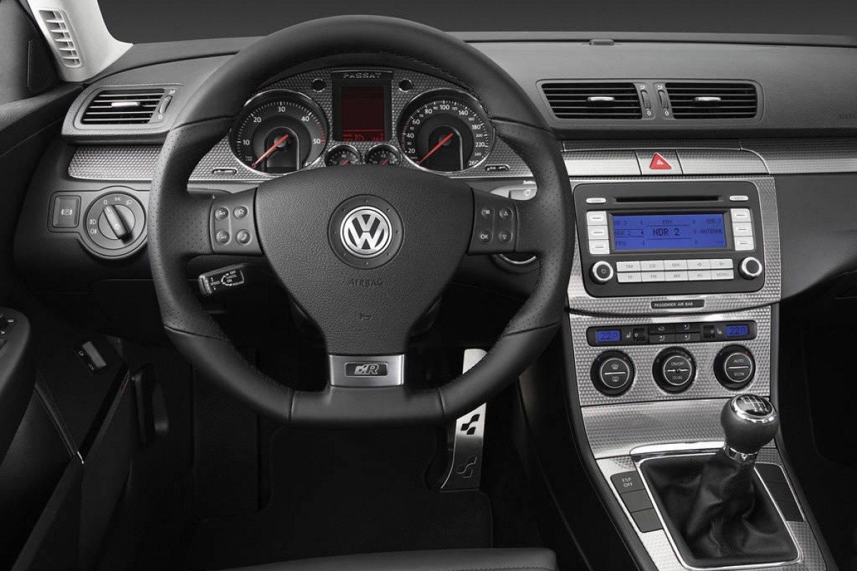 Volkswagen R-Line