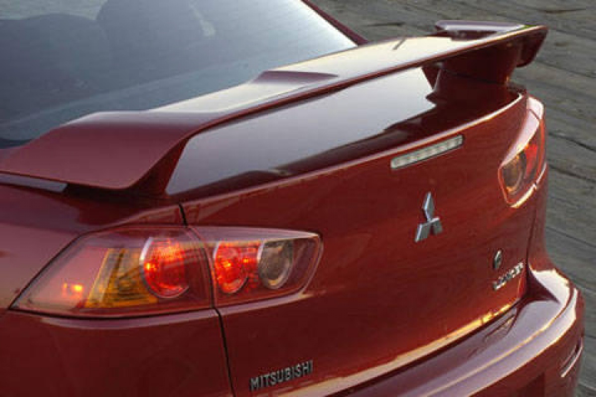 Mitsubishi Lancer