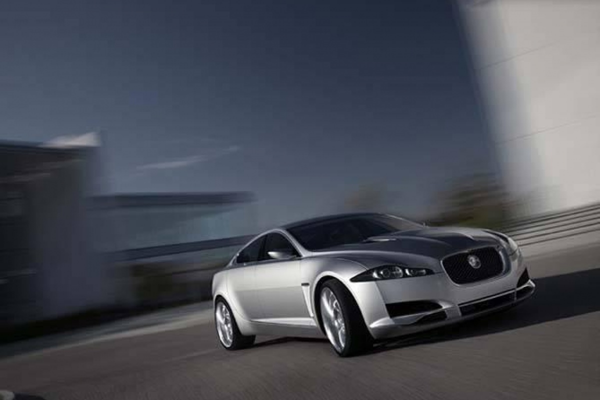 Jaguar C-XF
