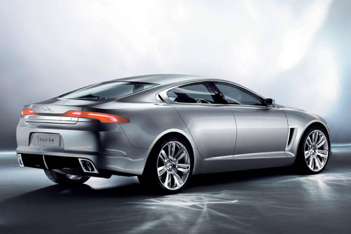 Nu officieel: Jaguar C-XF