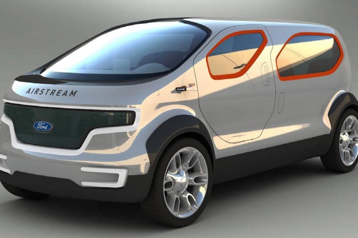 Ford Airstream is spacy bus