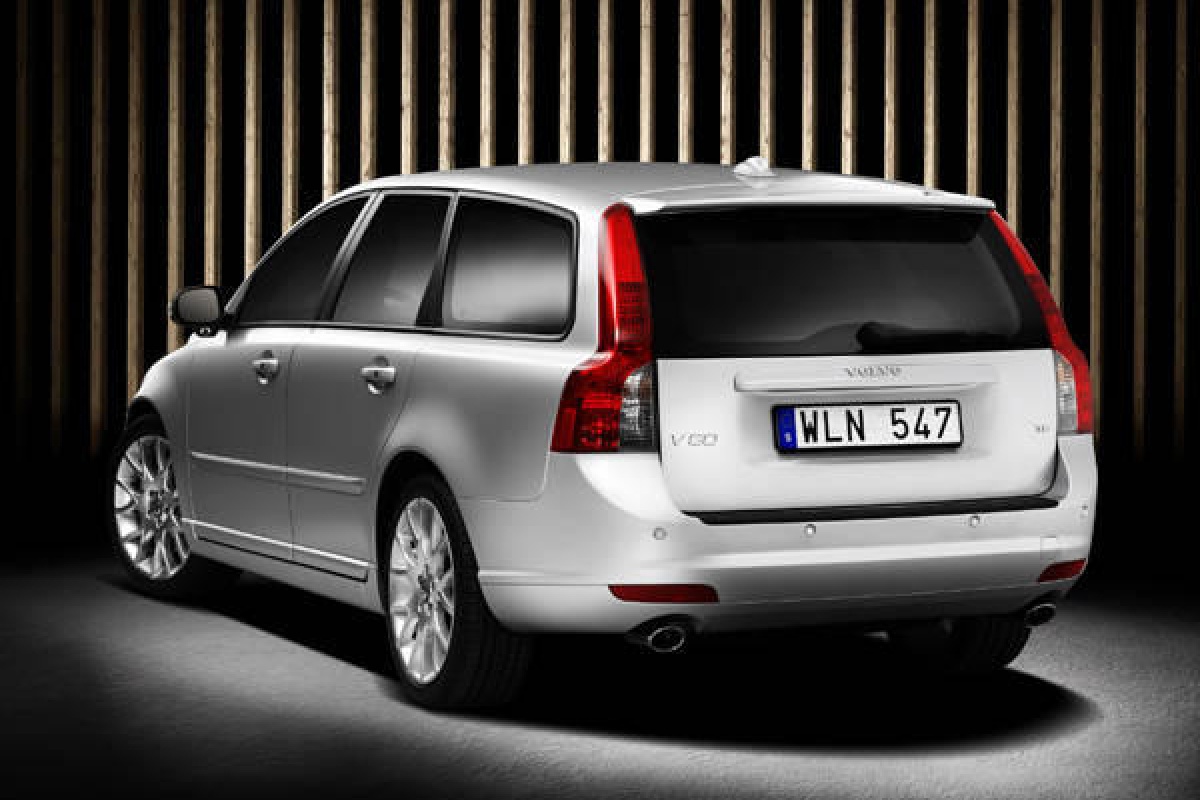 Volvo neemt S40 en V50 onder handen