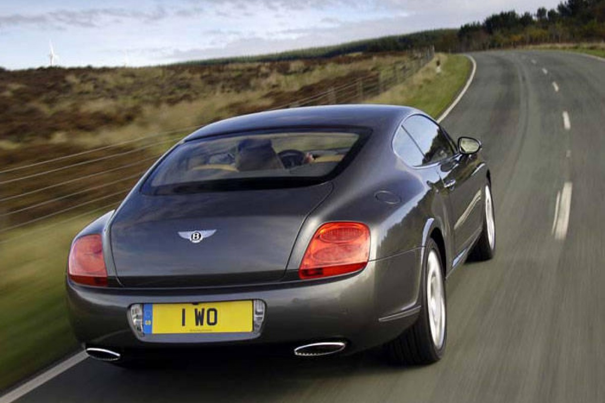 Bentley GT Speed met 610pk 322km/u snel