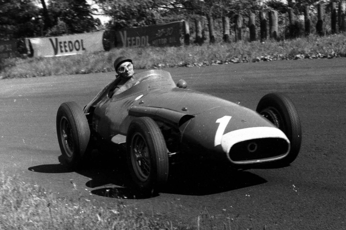 Maserati en Fangio wereldkampioen in 1957