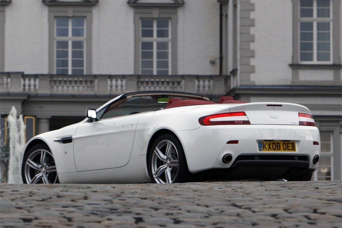 Aston Martin V8 Vantage sneller