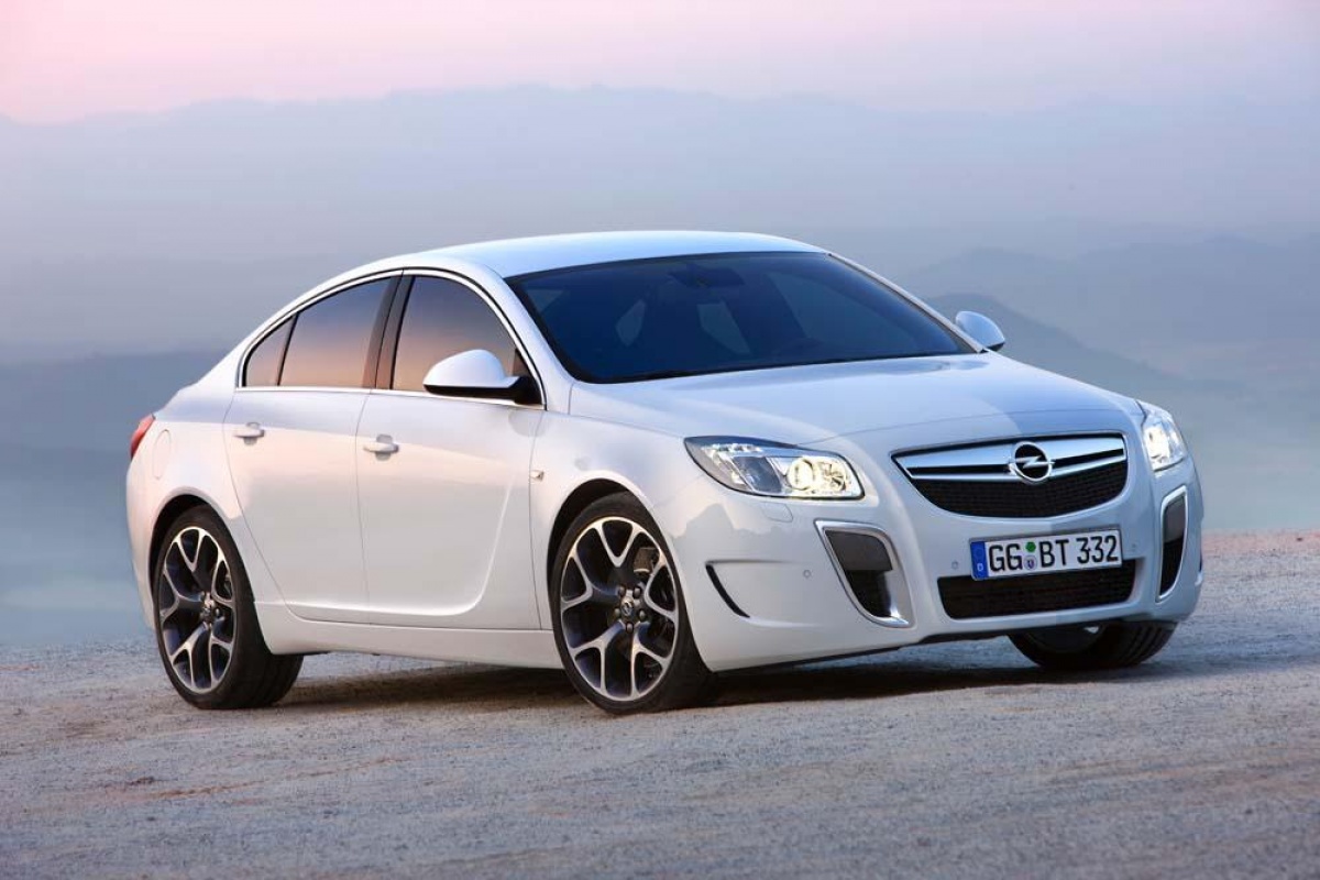 Opel Insignia OPC schiet met scherp