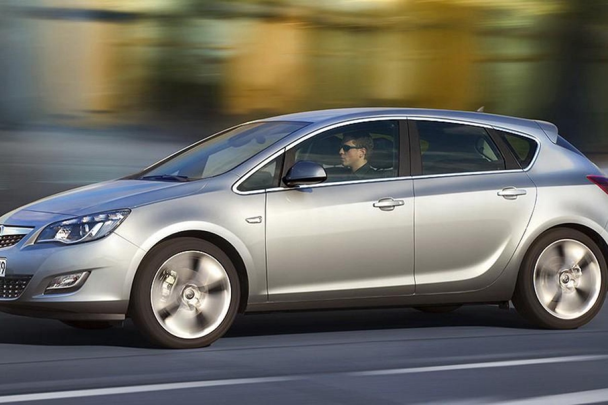 Opel Astra III