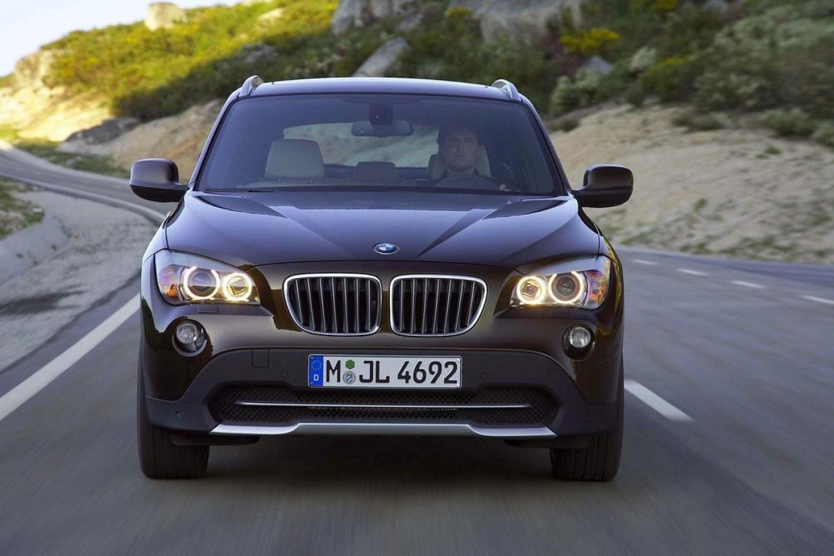 BMW X1 hors maquillage
