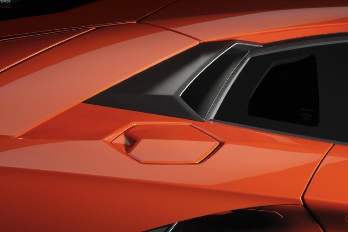 Lamborghini Aventador preview
