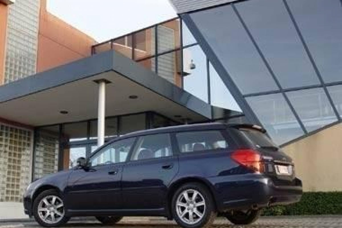 Subaru Legacy Touring Wagon 2.0