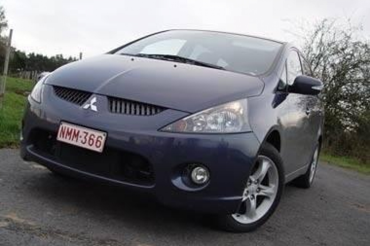 Mitsubishi Grandis 2.0 DI-D