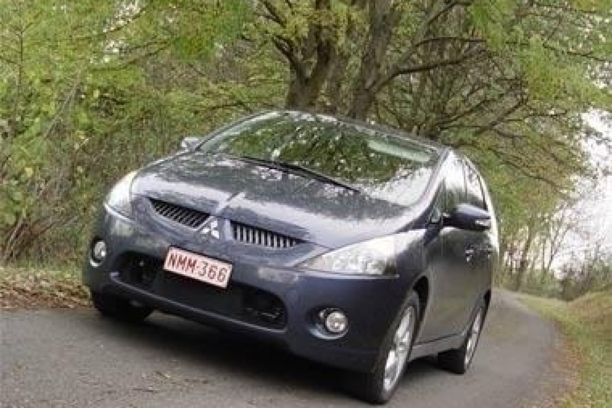 Mitsubishi Grandis 2.0 DI-D