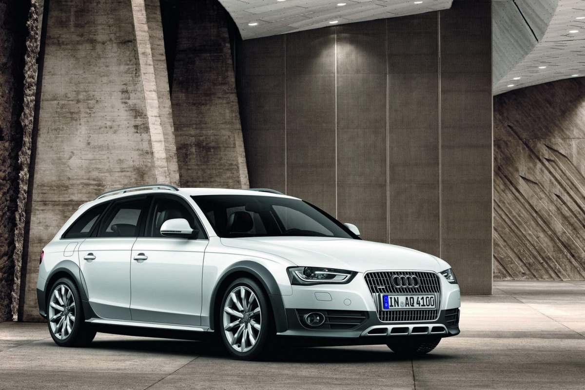 Audi A4 Allroad MY2012