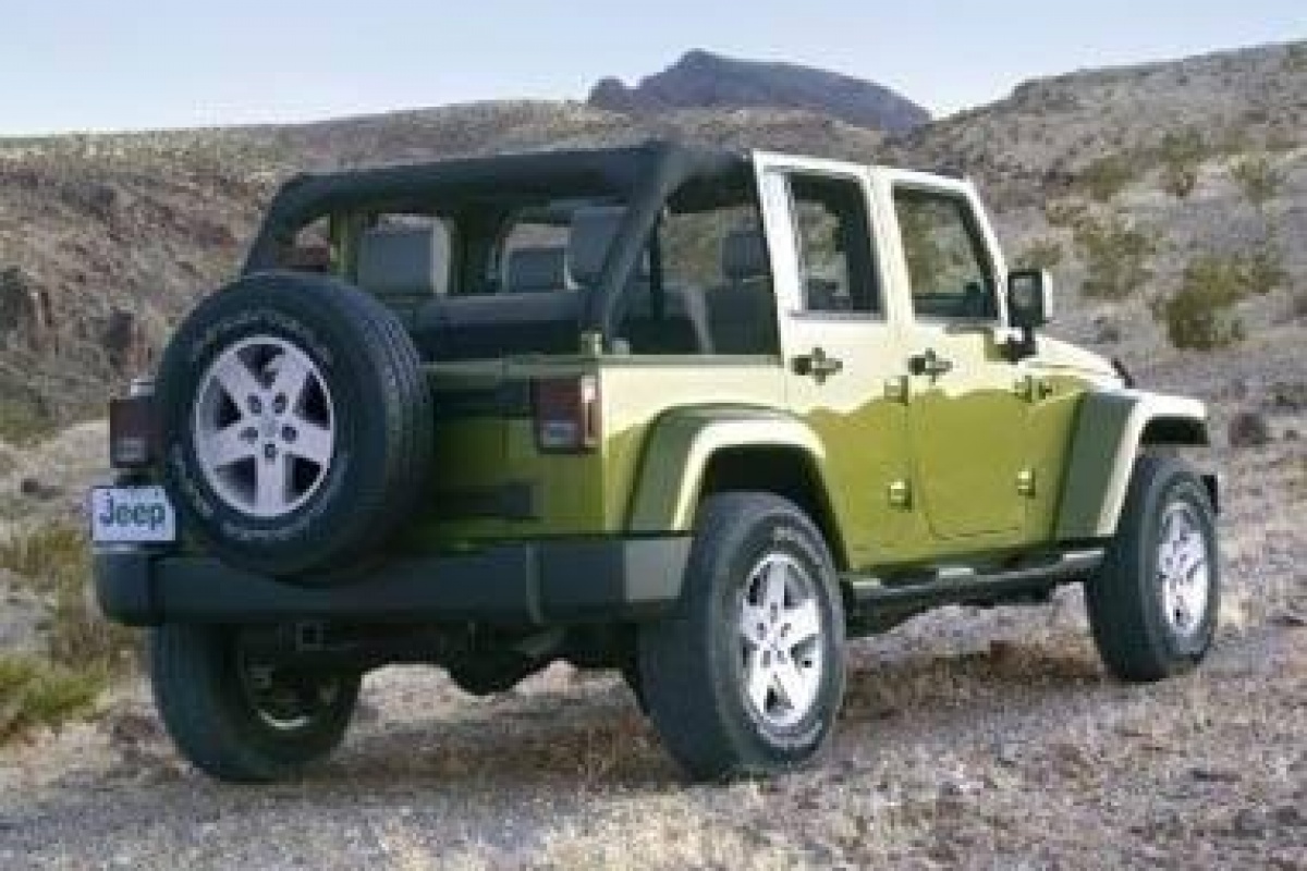 Jeep dévoile la Wrangler à quatre portes