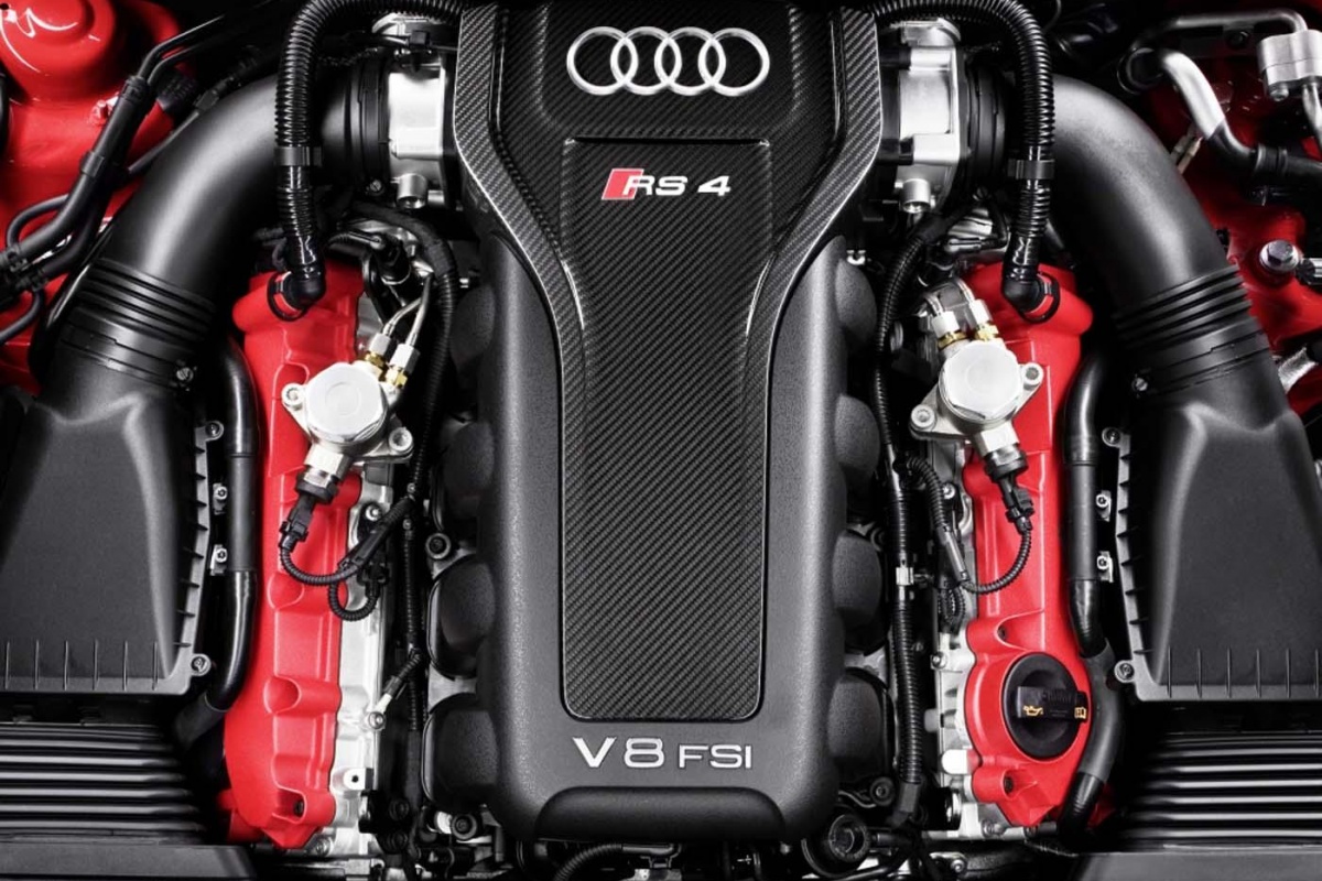 Audi RS4 Avant preview
