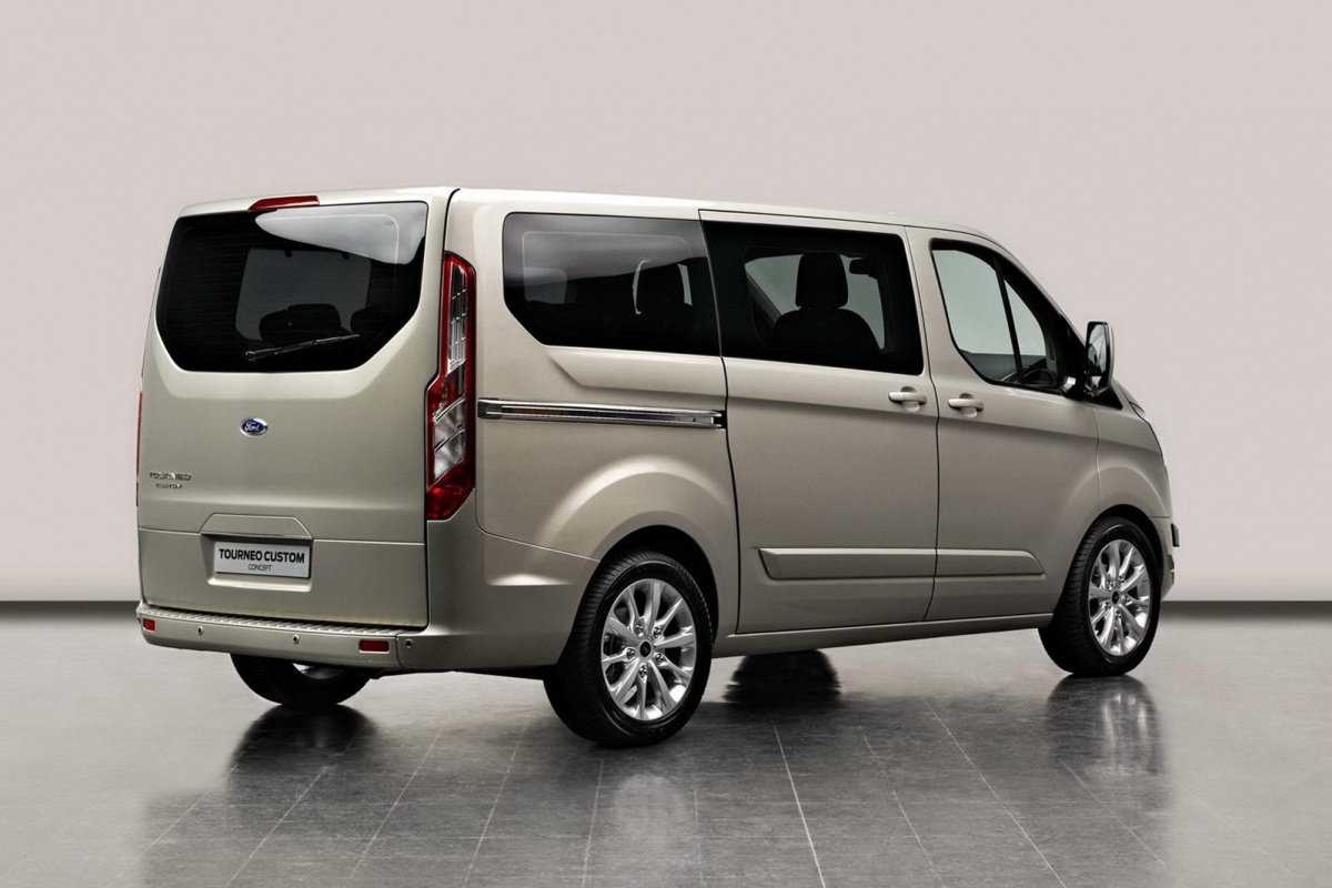 Ford Transit in New-Edge-Marinade