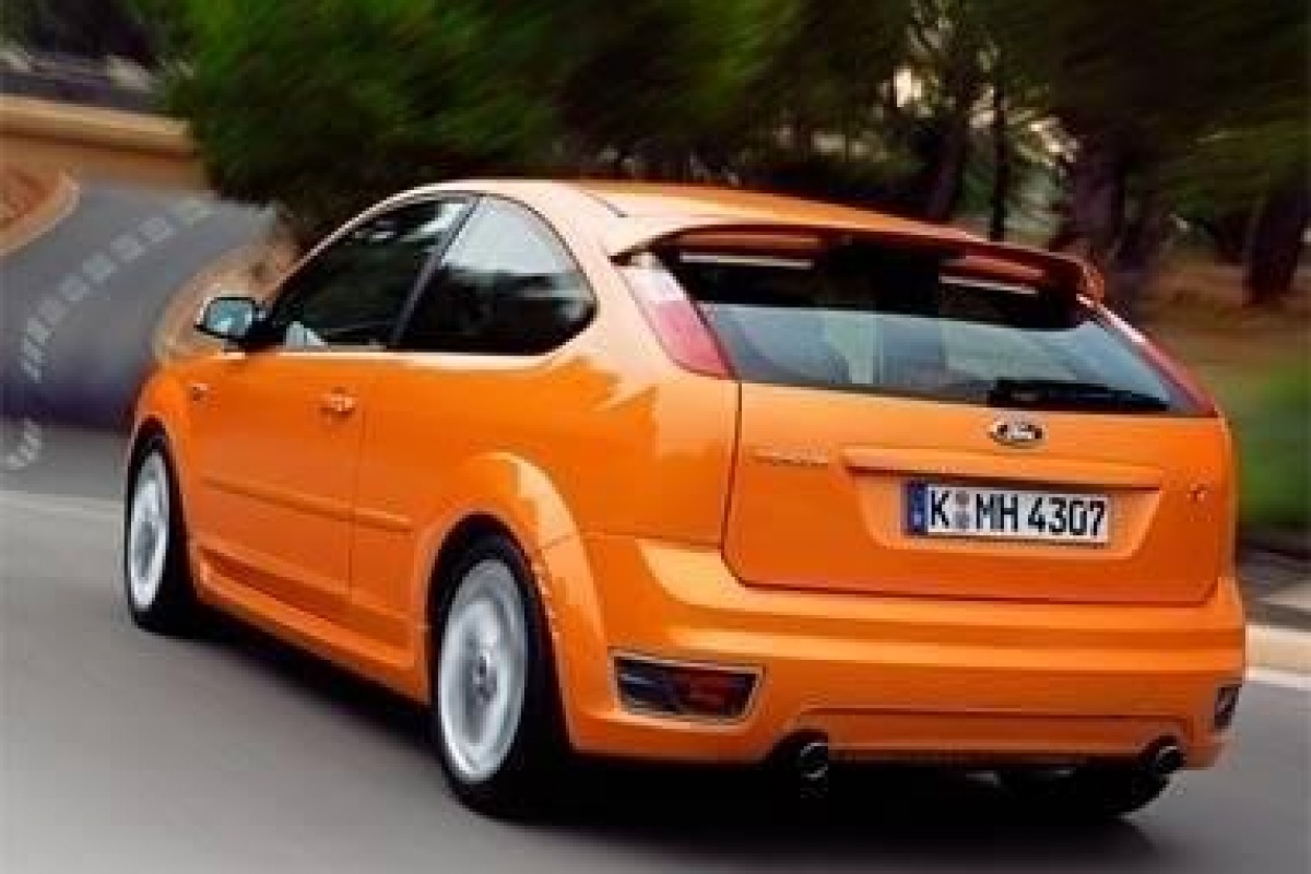 Ford Focus ST in detail