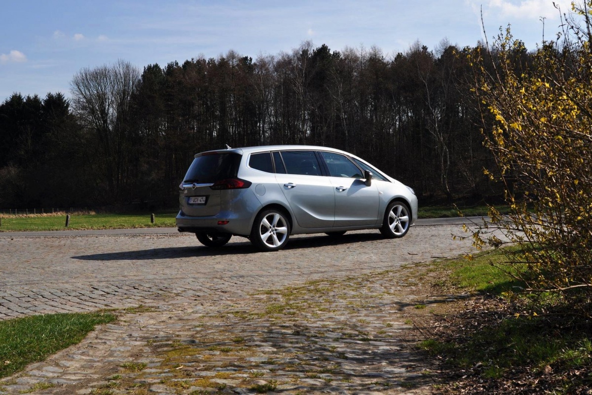 Opel Zafira Tourer 2.0 CDTI 165pk