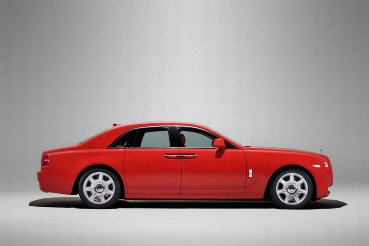 Rolls-Royce Ghost met oranjekoorts