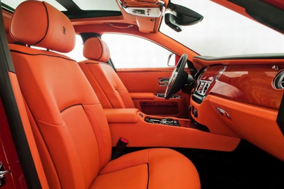 Rolls-Royce Ghost Orange
