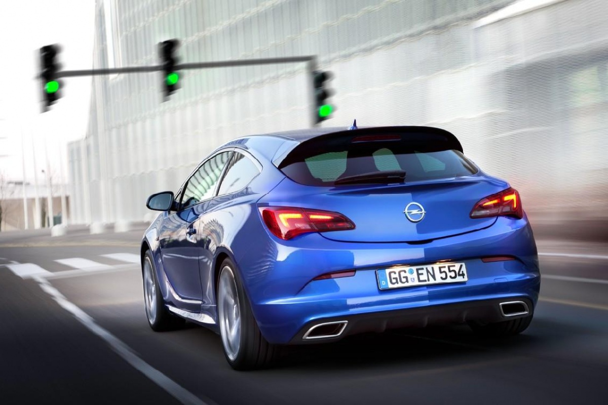 Opel Astra OPC gaat live