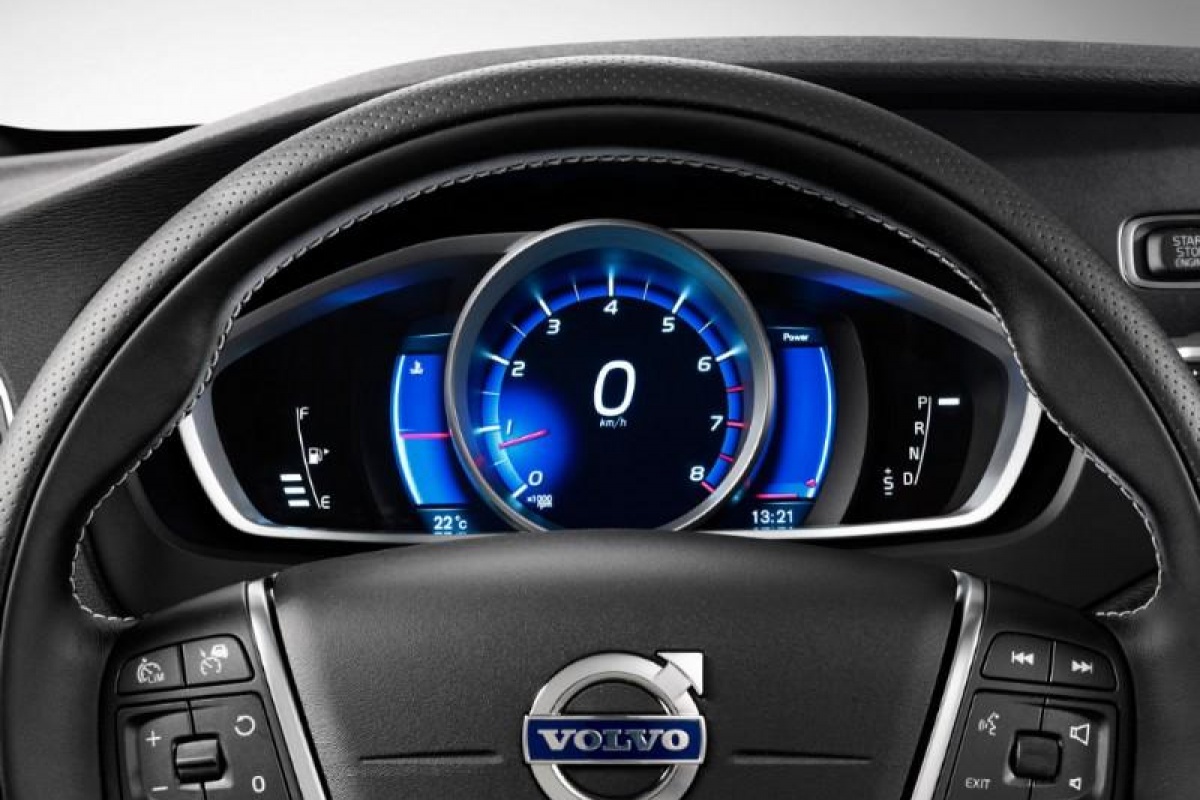 Volvo prijst V40 Cross Country en R-Design
