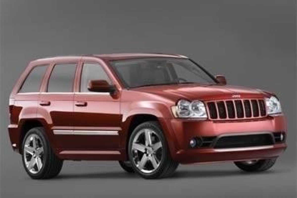 Cherokee SRT8 : le plus rapide Jeep jamais