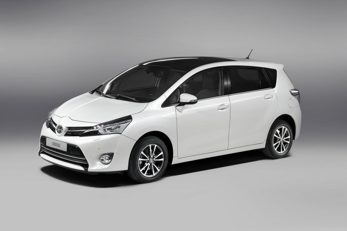 300+ aanpassingen bij facelift Toyota Verso