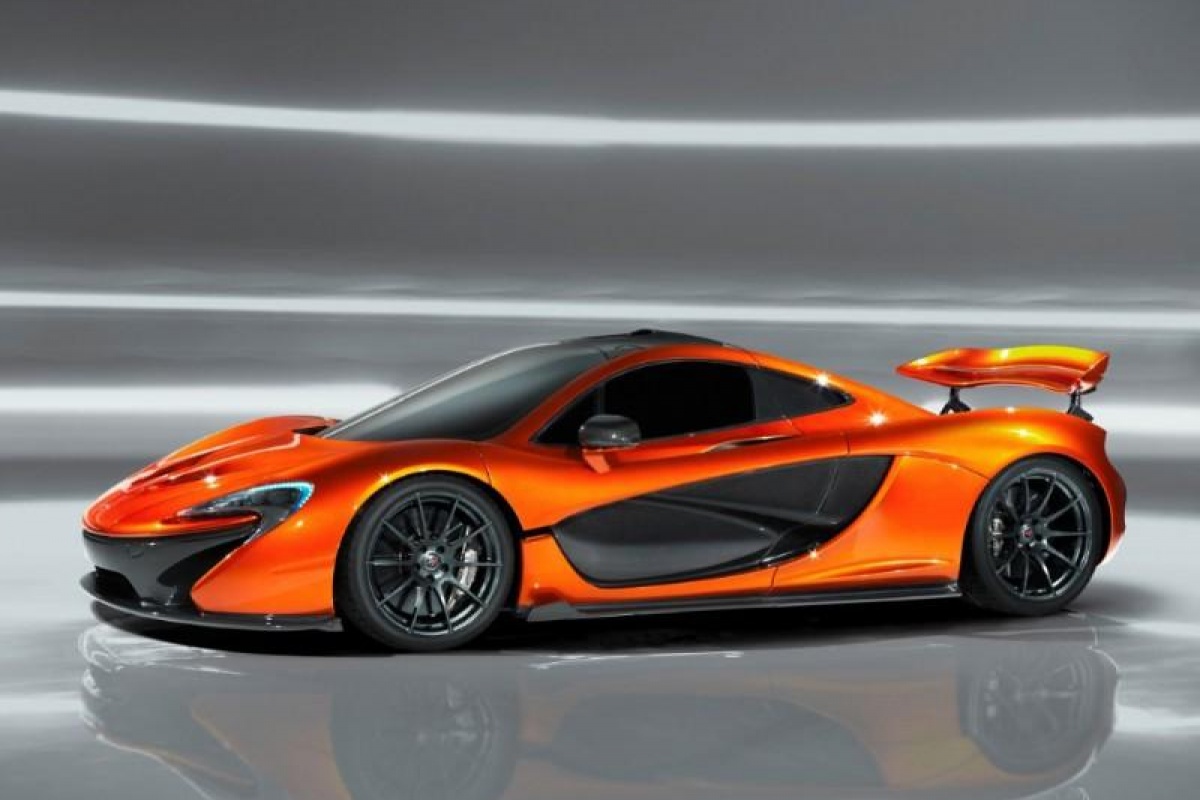 McLaren P1 studio