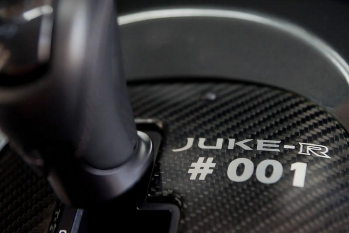 Nissan Juke-R 001