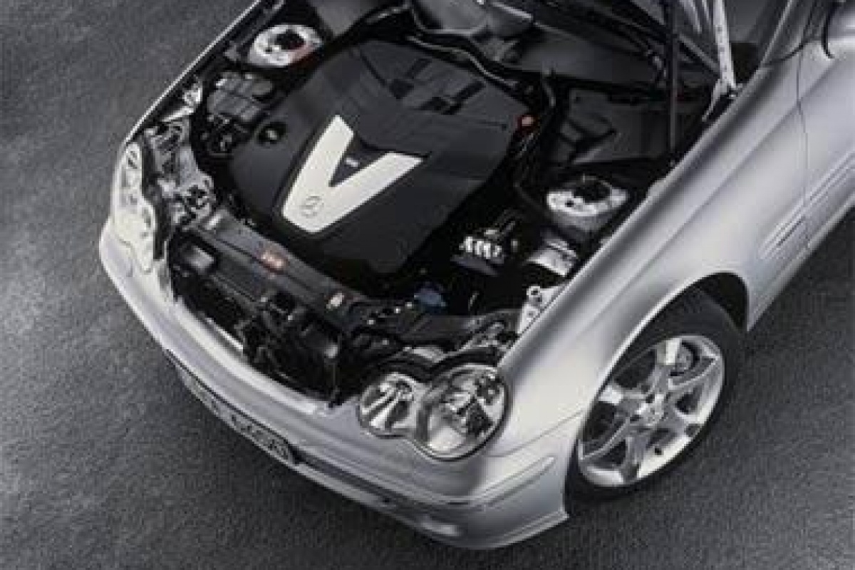 Twee nieuwe zescilinders voor Mercedes C-Klasse