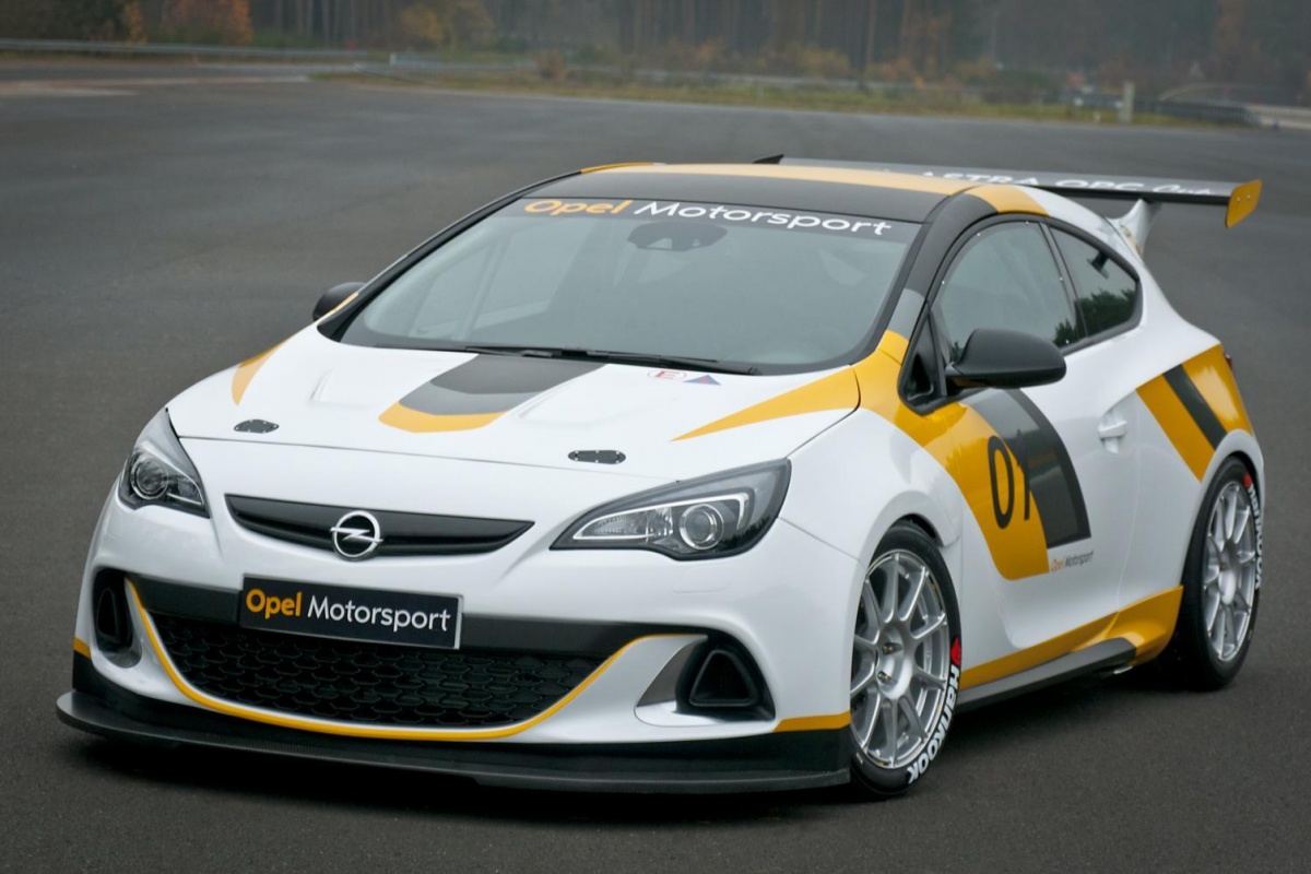 Opel Astra OPC Cup