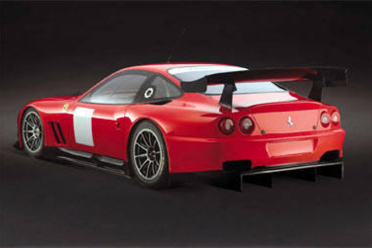 Sneller, lichter, extremer: Ferrari 550LM