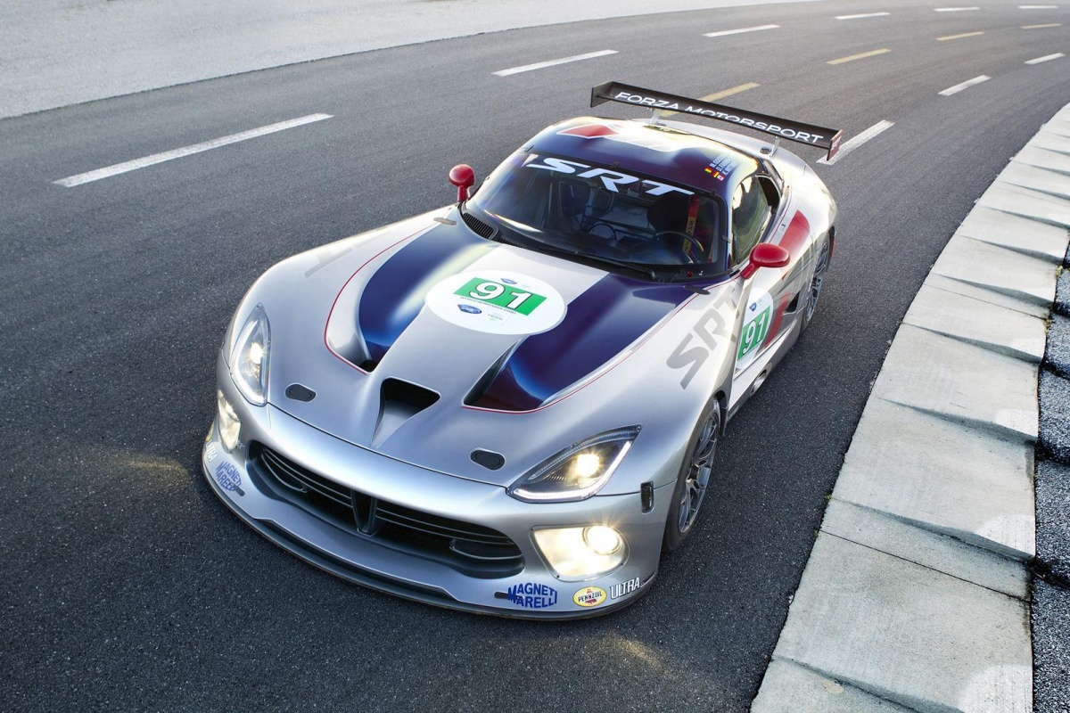 SRT Viper GTS-R zakt af naar Le Mans