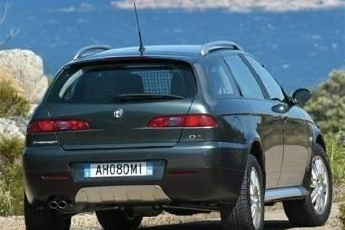 Alfa Romeo Crosswagon Q4