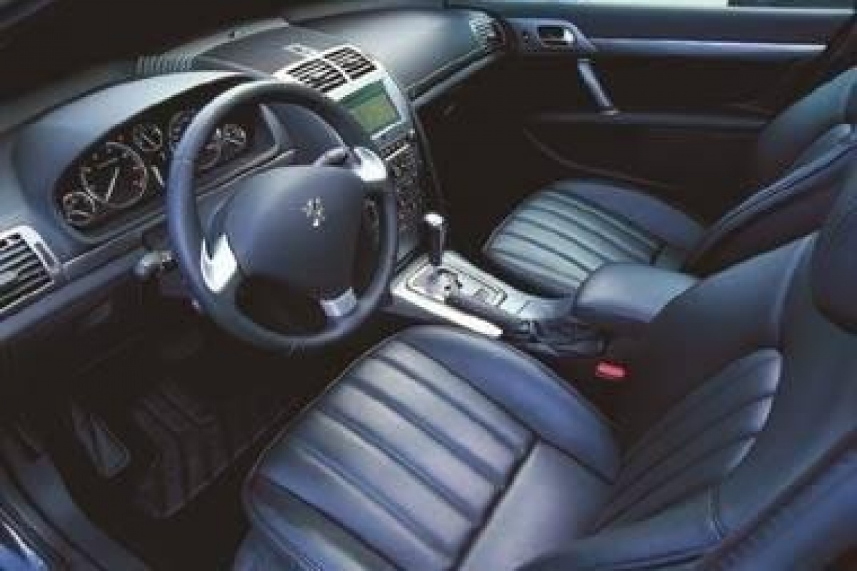 De nieuwe Peugeot 407 gedetailleerd