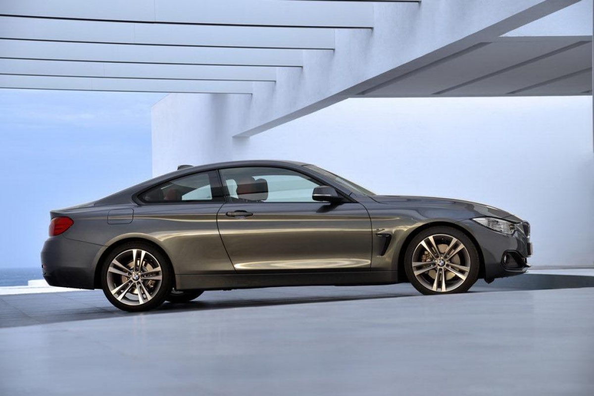BMW 4-reeks voegt motoren aan de lijst toe