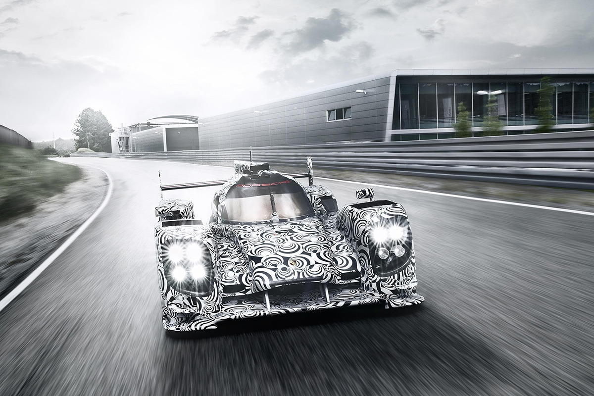 Porsche LMP1 Le Mans Racer