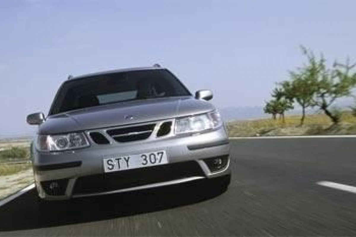 Saab 9-5 wijzigingen modeljaar 2004