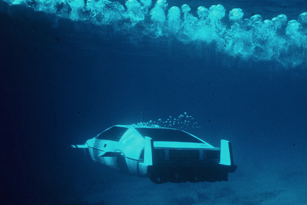 Lotus Esprit 'Spy Who Loved Me' Submarine