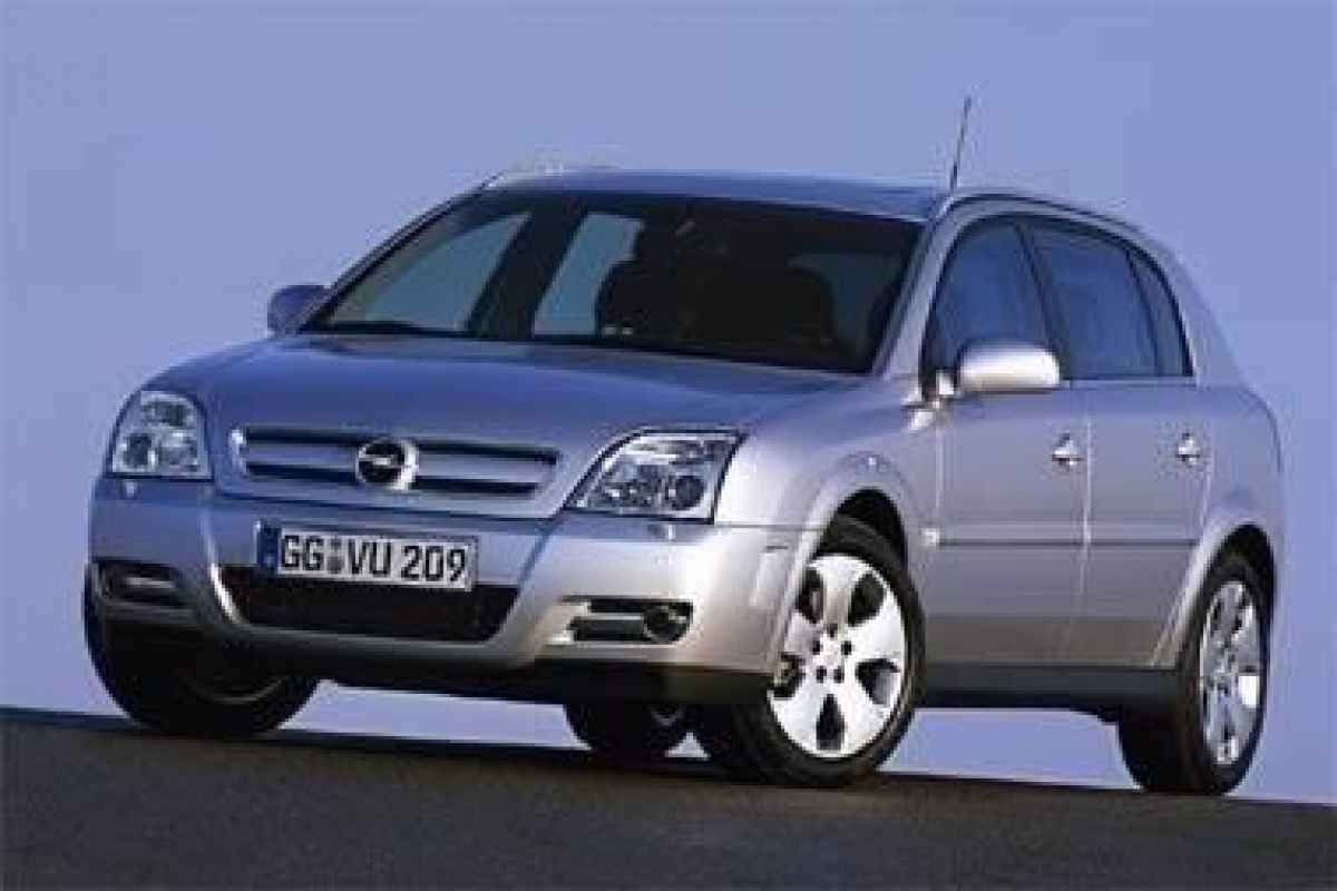 Opel Signum nu verkrijgbaar