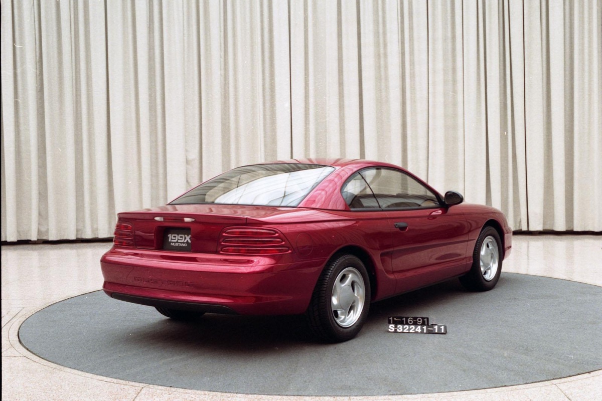 Ford Mustang concepts 1994