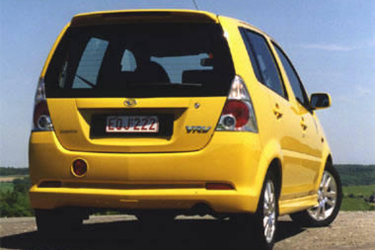 Nieuwe Daihatsu Sirion en YRV Turbo