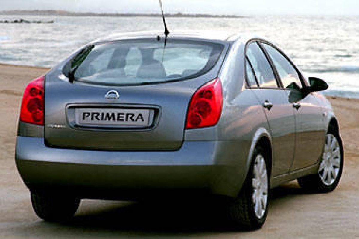 Nieuwe Nissan Primera vijfdeurs en break